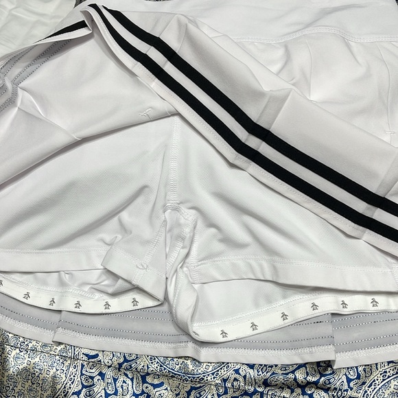 Penguin white and blue stripe skort Lg - Picture 4 of 4